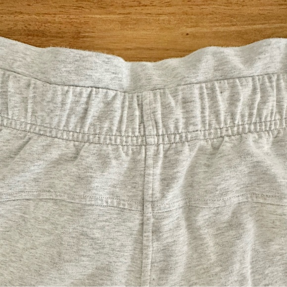 Lululemon Inner Glow 3” Shorts *Modal Heathered Core Light Grey 🩶 Women’s size 6 - Picture 10 of 16